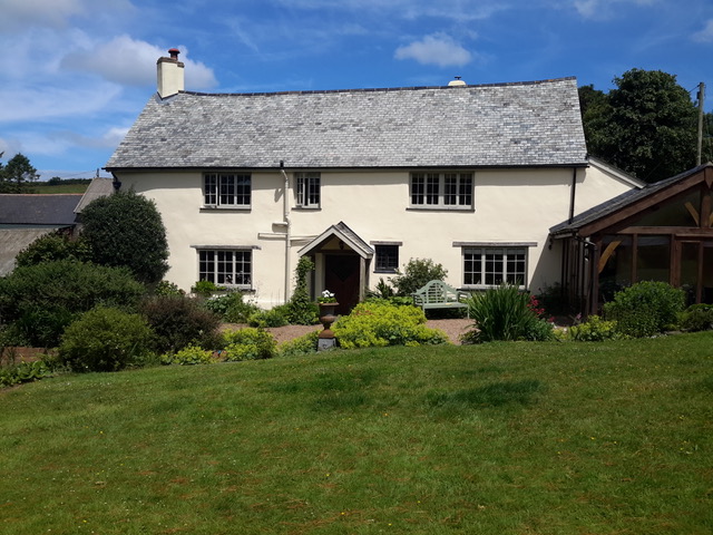 Earthborn's silicate masonry paint provides the ultimate protection